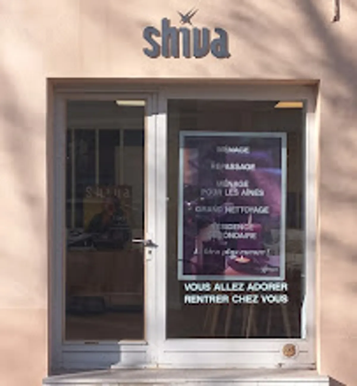 Ménage et repassage à domicile - Shiva Brignoles