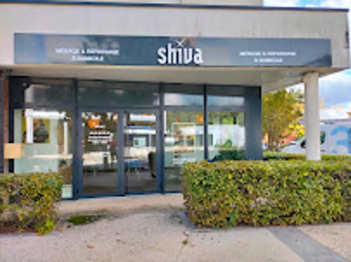 Ménage et repassage à domicile - Shiva Avrillé