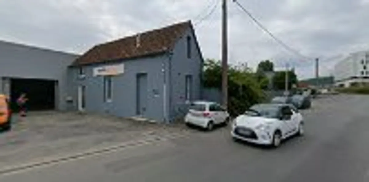 Maison et Services Périgueux | Ménage, repassage, jardinage, nettoyage des vitres - Photo 2