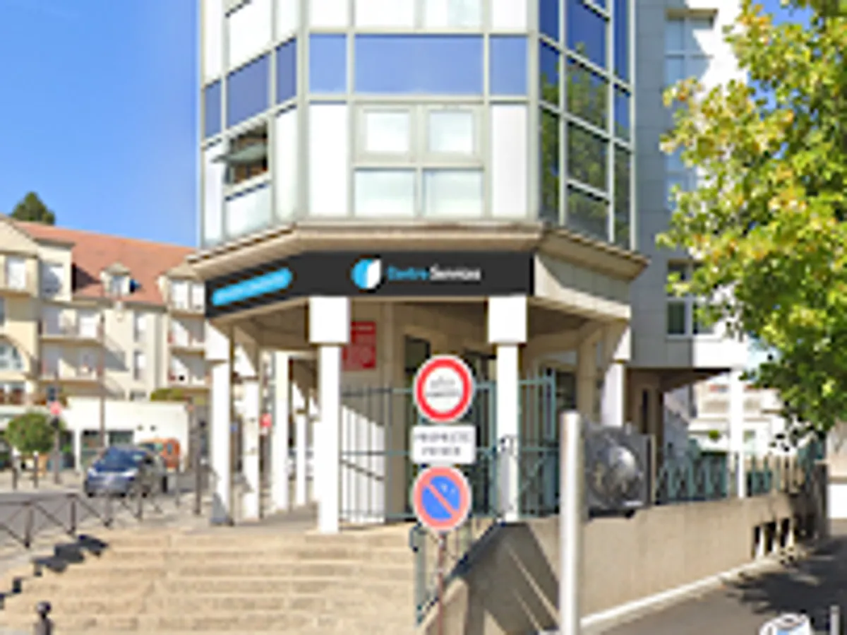 Ménage et repassage à domicile - Centre Services Melun - Photo 3