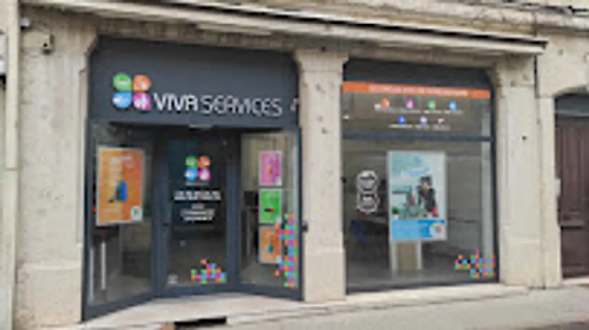 VIVASERVICES BOURGOIN-JALLIEU - Ménage, Garde d’enfants, Aide aux personnes âgées et handicapées, Jardinage