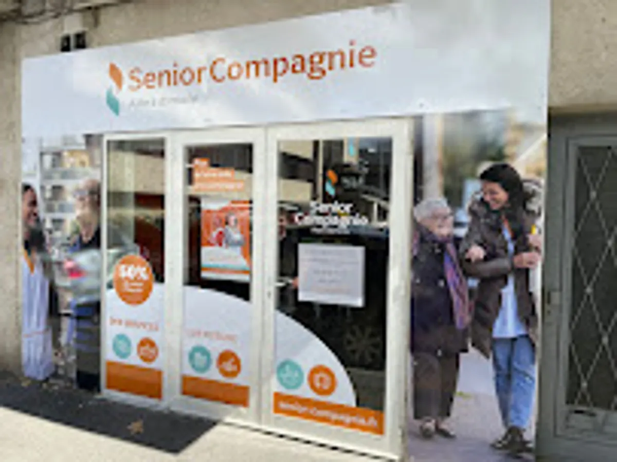 Senior Compagnie - Aide à Domicile - Photo 3