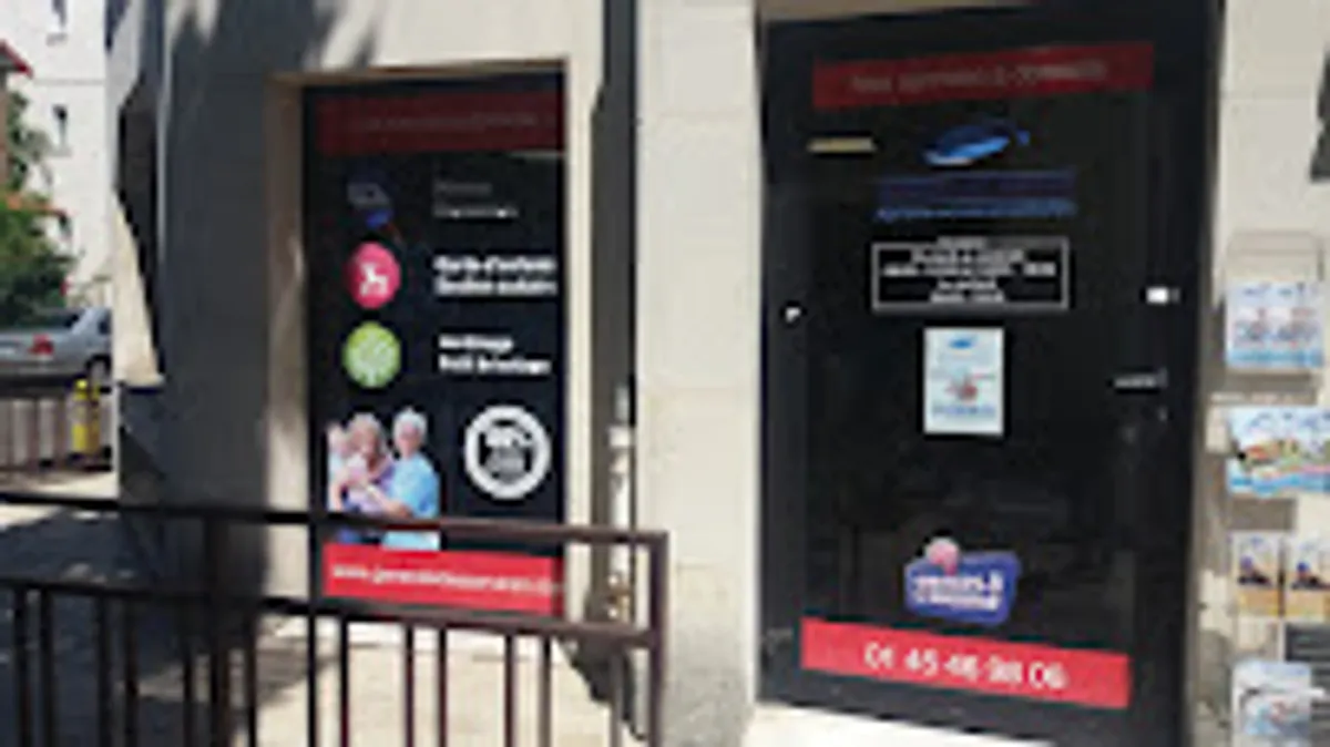 Générale des Services | Ménage, repassage, jardinage, bricolage, garde-d'enfants, préparation des repas... - Photo 4