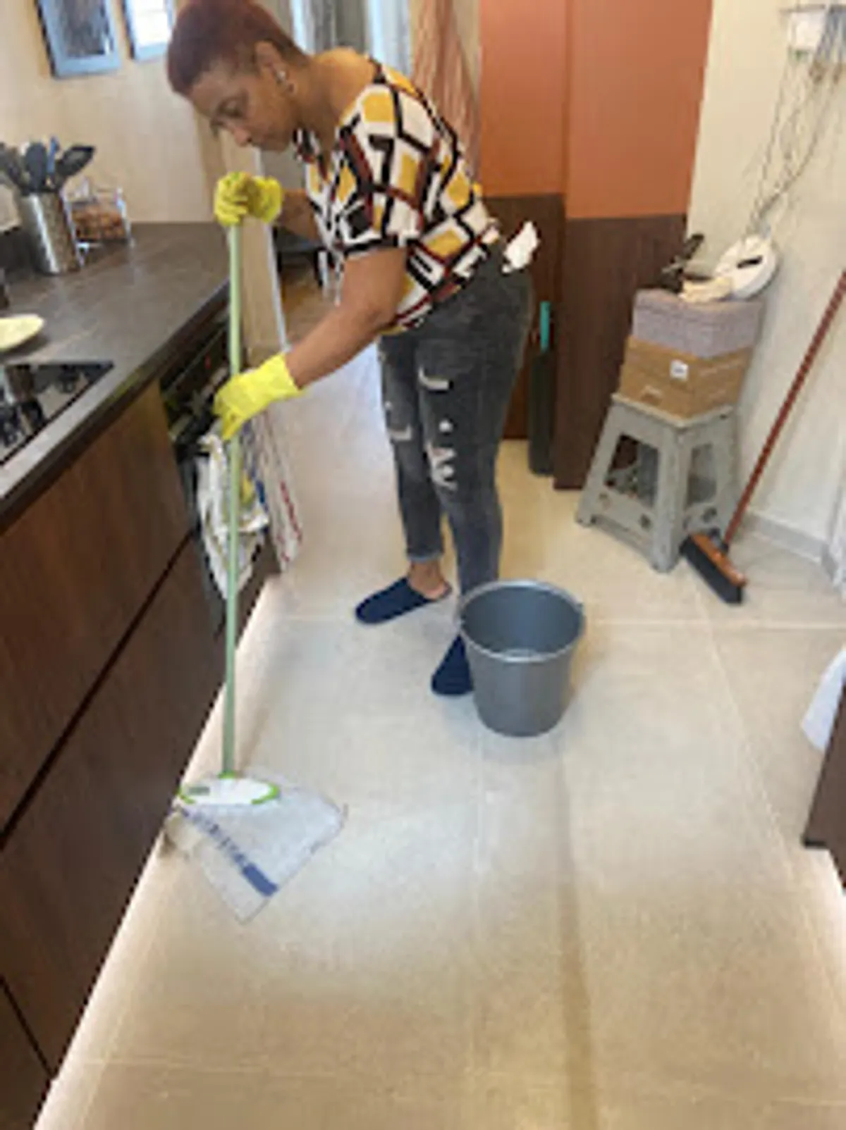 MBR SERVICES (MENAGE-BRICOLAGE-REPASSAGE) PARTICULIERS ET PROFESSIONNELS - Photo 2