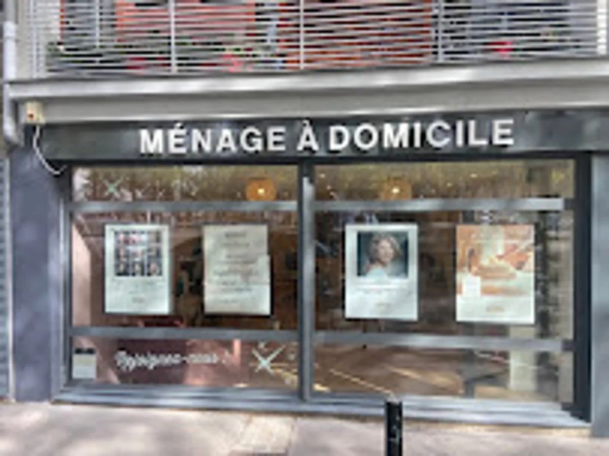 Ménage et repassage à domicile - Shiva Nantes Viarme - Photo 2
