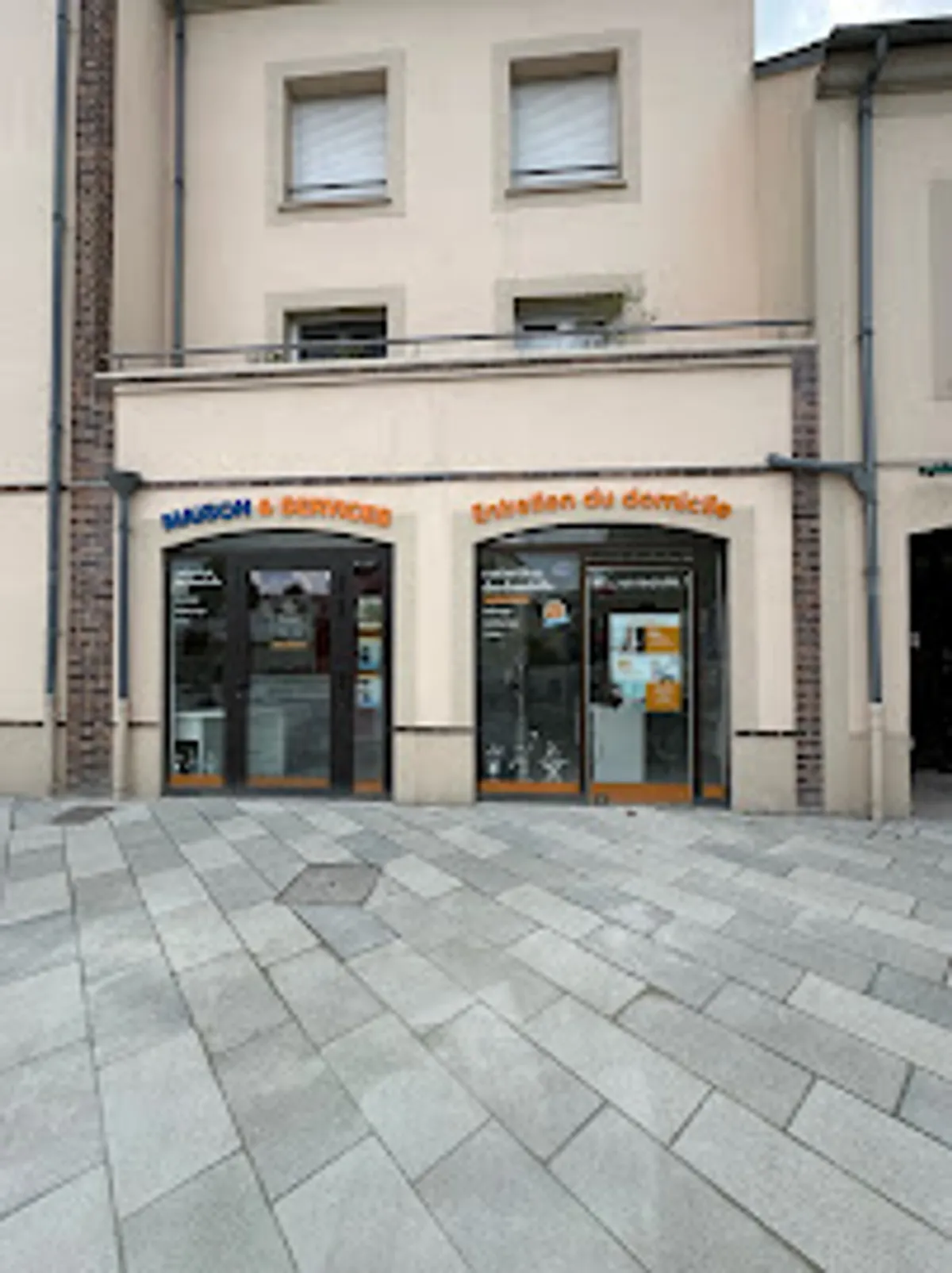 Maison et Services Chartres | Ménage, repassage et nettoyage des vitres - Photo 5