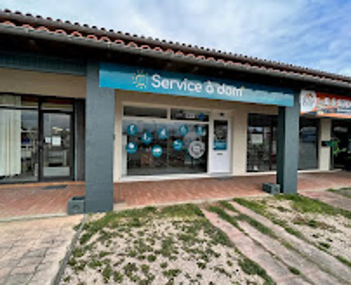 Service a dom'