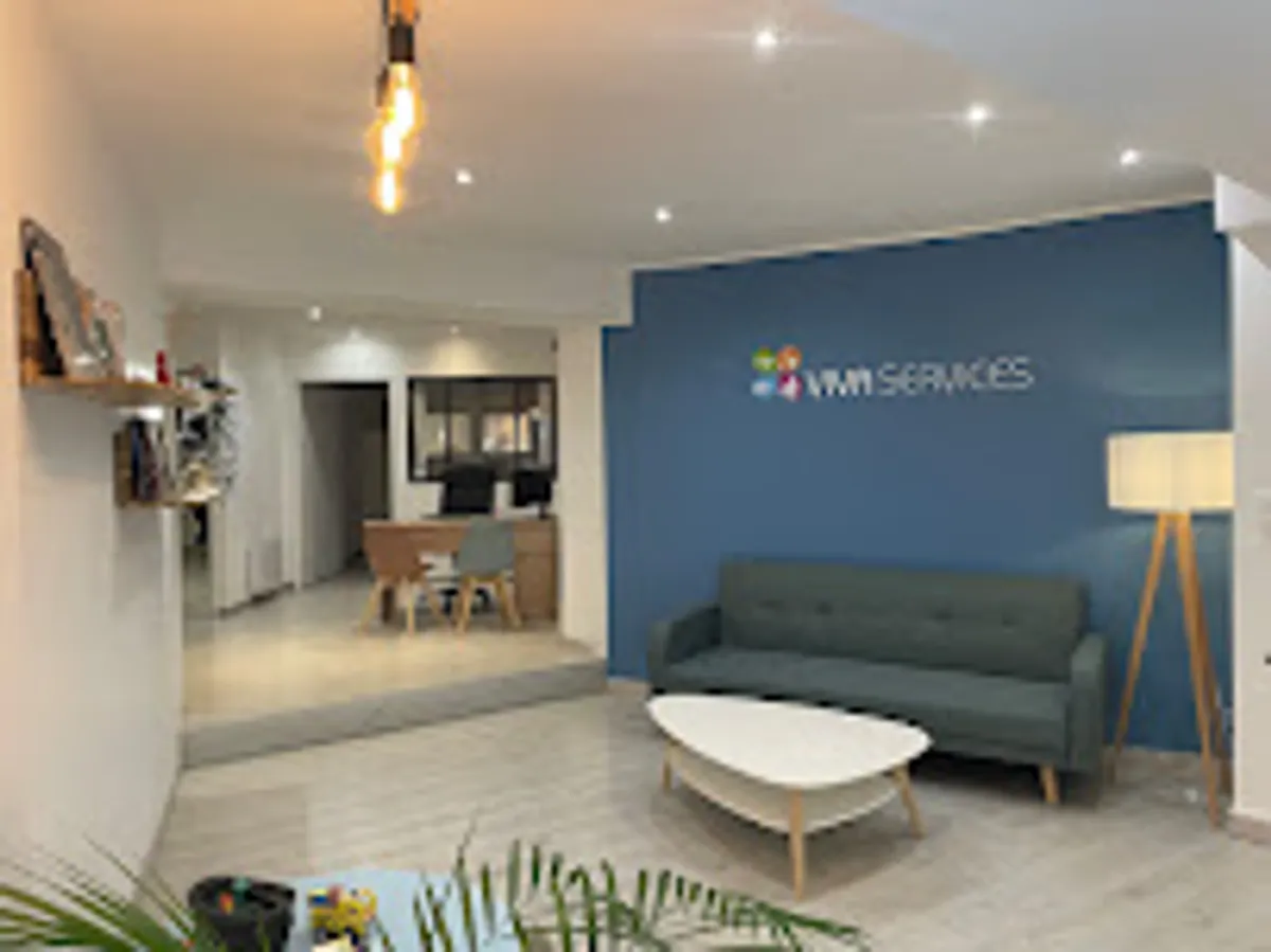 VIVASERVICES Clermont-Ferrand | Service d'aide à domicile, Ménage, aide aux personnes âgées, Jardinage - Photo 4