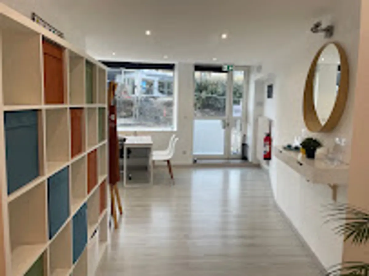 VIVASERVICES Clermont-Ferrand | Service d'aide à domicile, Ménage, aide aux personnes âgées, Jardinage - Photo 5