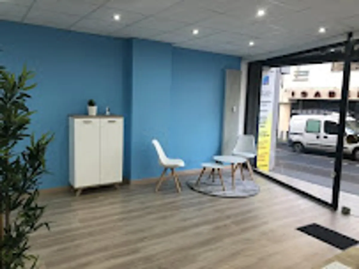 Ménage et repassage à domicile - Centre Services Sucy-en-Brie - Photo 3
