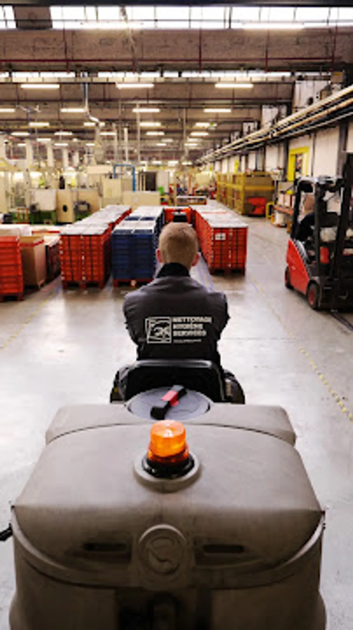 TEN Services Sud Sarthe | Nettoyage professionnel à la Flèche ( Bureaux, vitres, extérieurs... )🧽 - Photo 3
