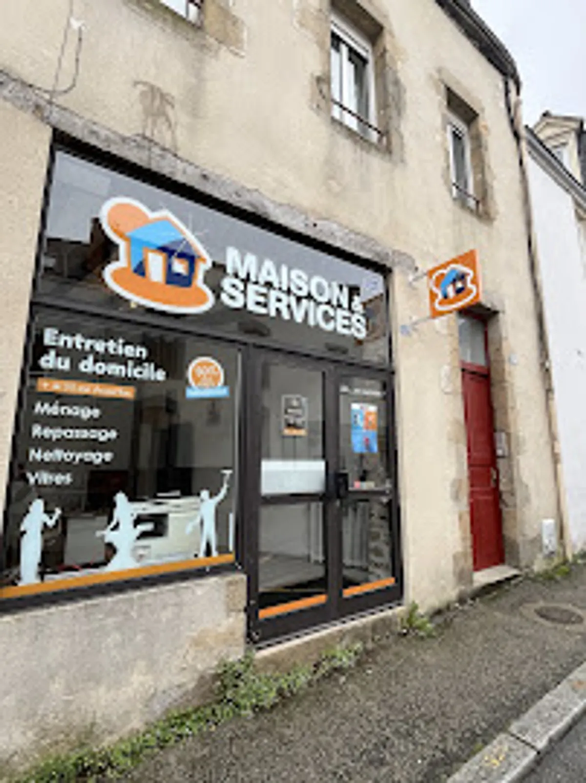 Maison et Services Auray | Ménage, repassage, nettoyage de vitres