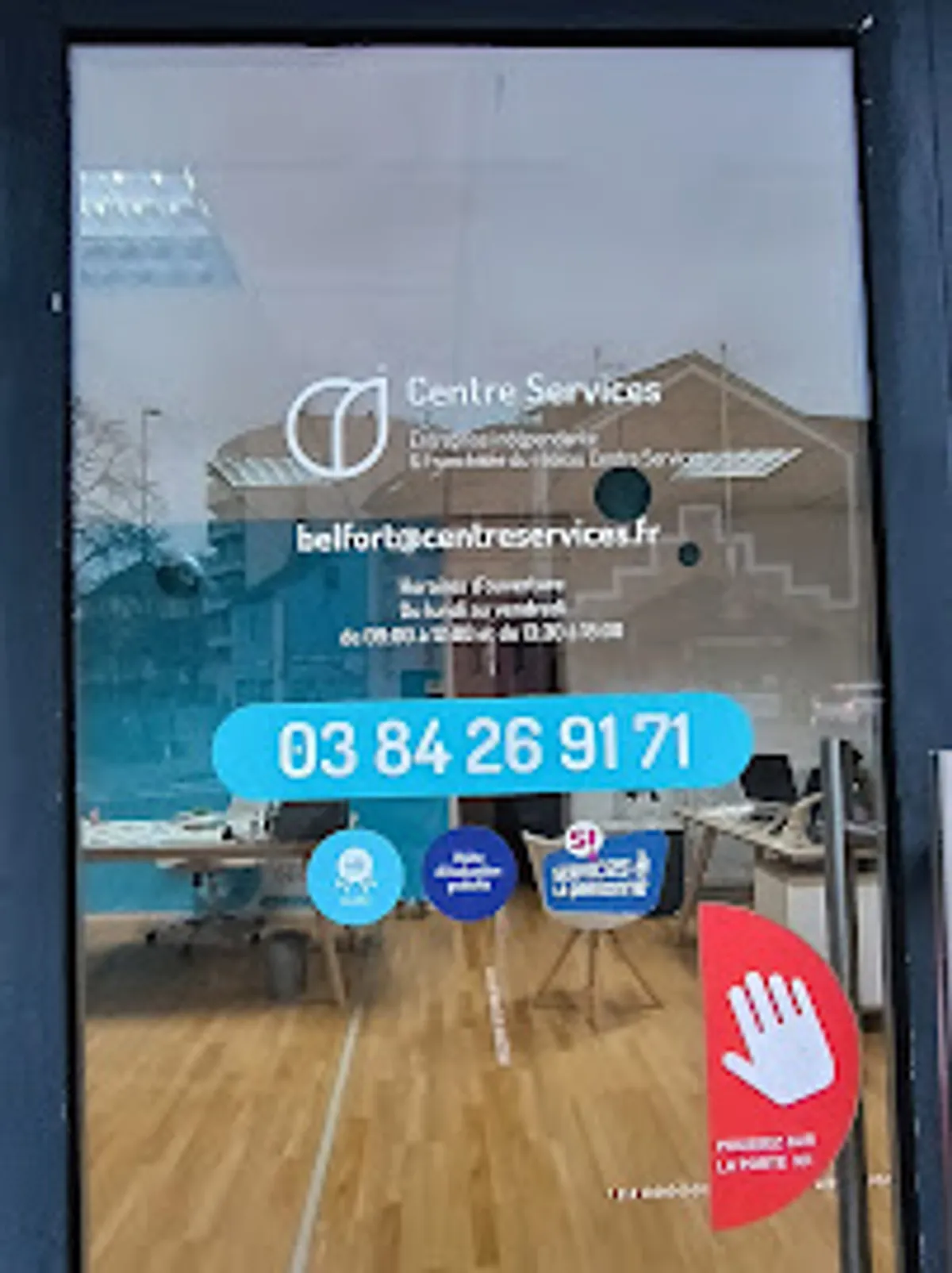 Ménage et repassage à domicile - Centre Services Belfort - Photo 6