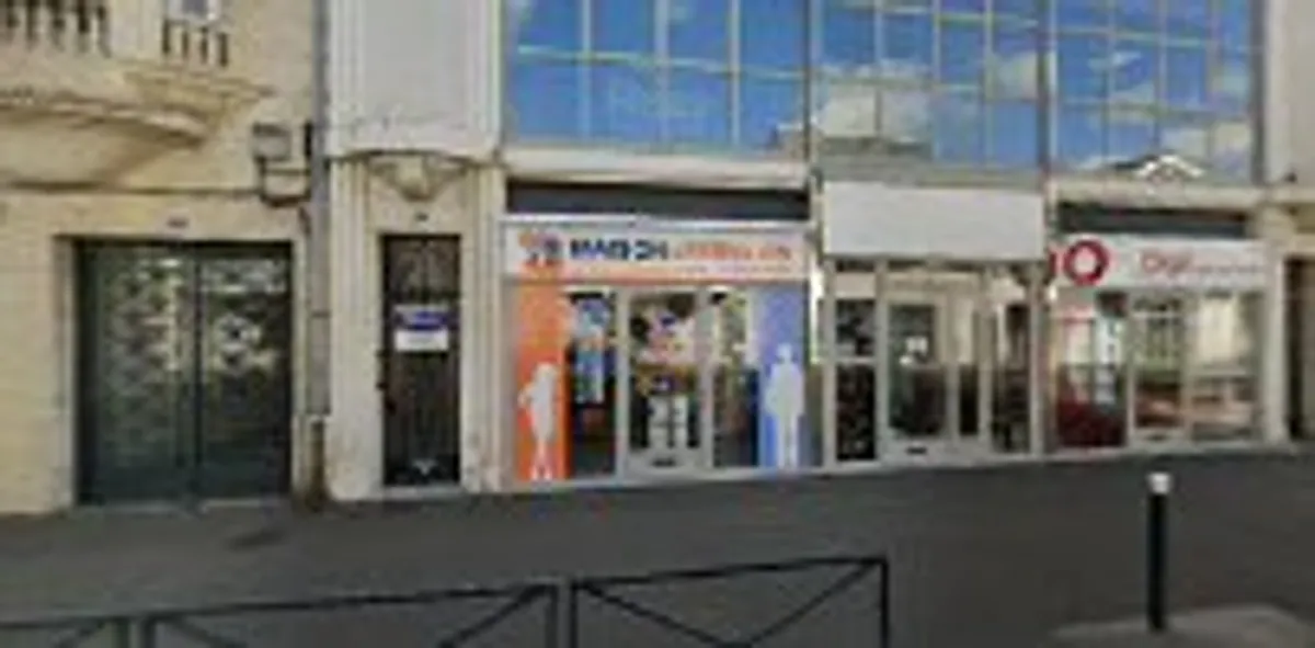 MAISON ET SERVICES CHATELLERAULT | Ménage, repassage, jardinage, nettoyage des vitres