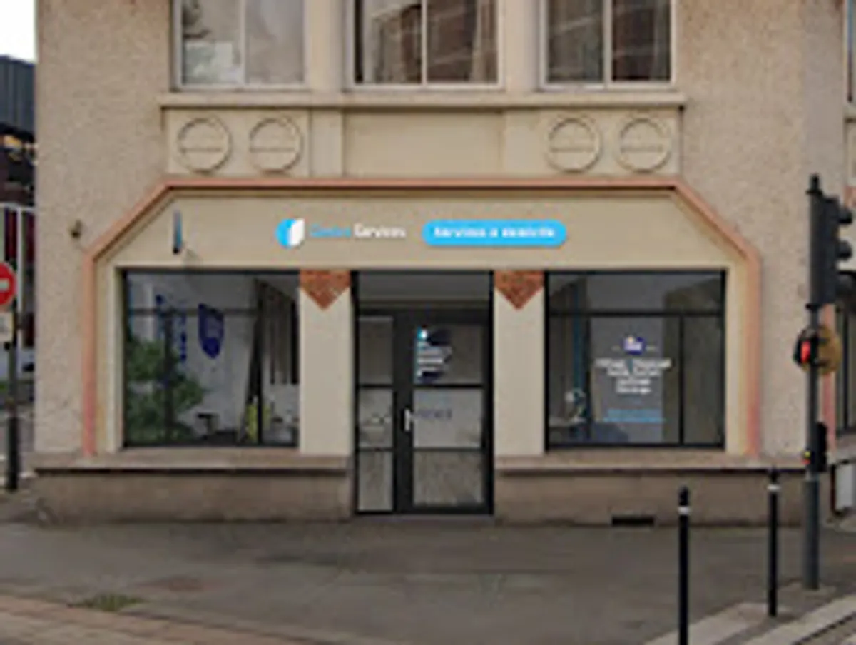 Ménage et repassage à domicile - Centre Services Valenciennes - Photo 3