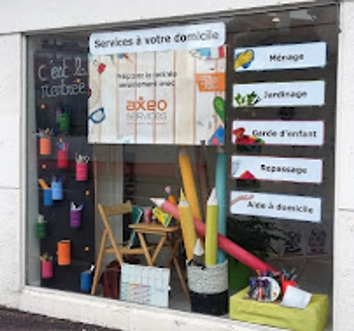 AXEO Services TARBES - ménage, jardinage, garde d enfants, vitres,...