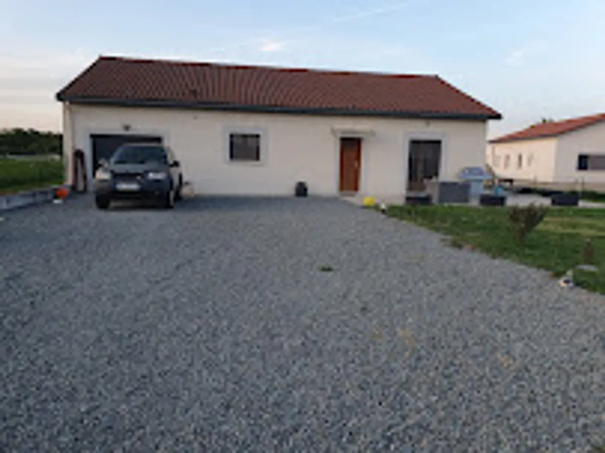 DOM A DOMICILE SAP - Photo 4