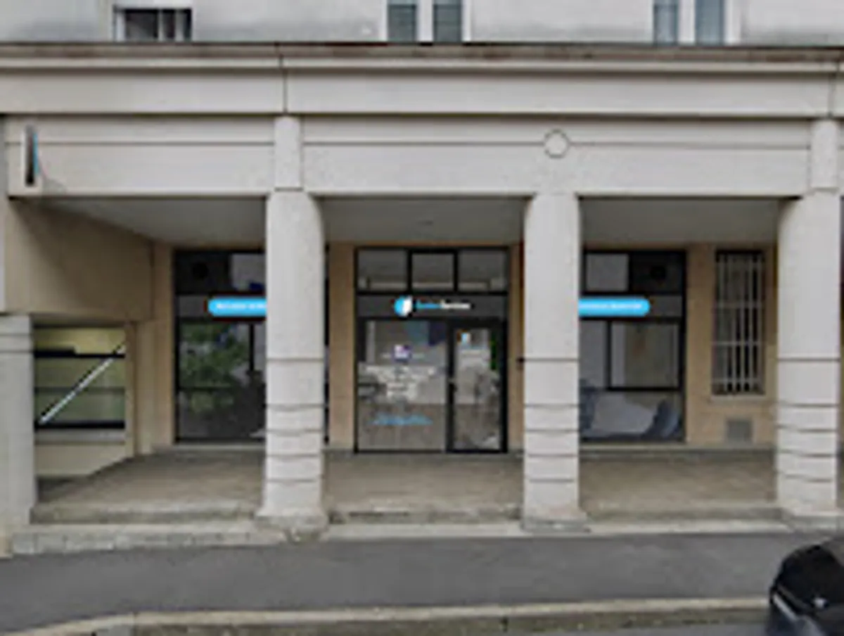 Ménage et repassage à domicile - Centre Services Bussy-Saint-Georges - Photo 3