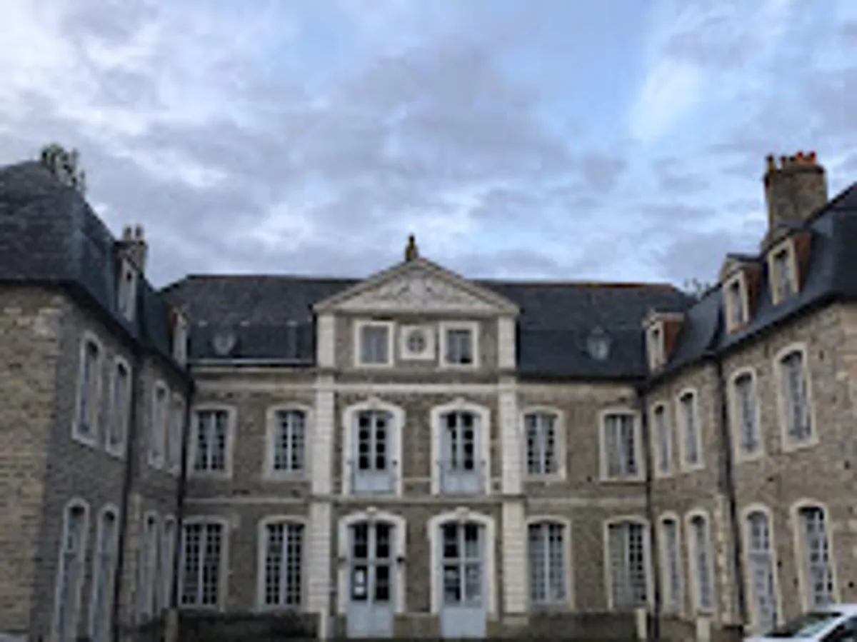 Aide et Compagnie