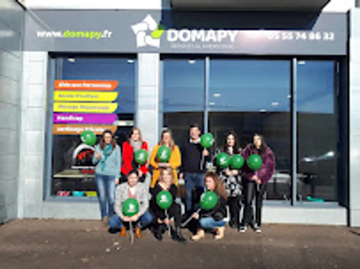 Domapy Brive - Ménage, Aide à domicile et Garde d'enfants - Photo 2