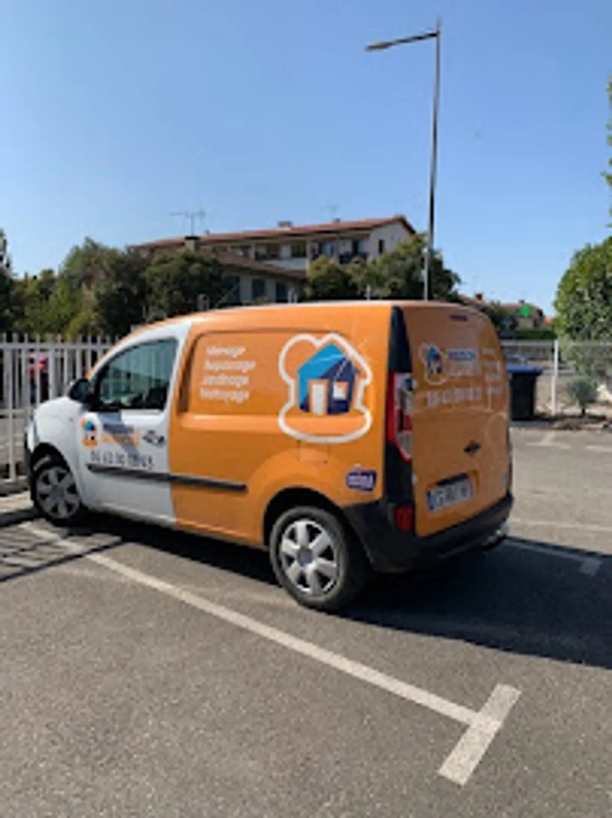 Maison et Services Montauban | Ménage, repassage, jardinage, nettoyage des vitres