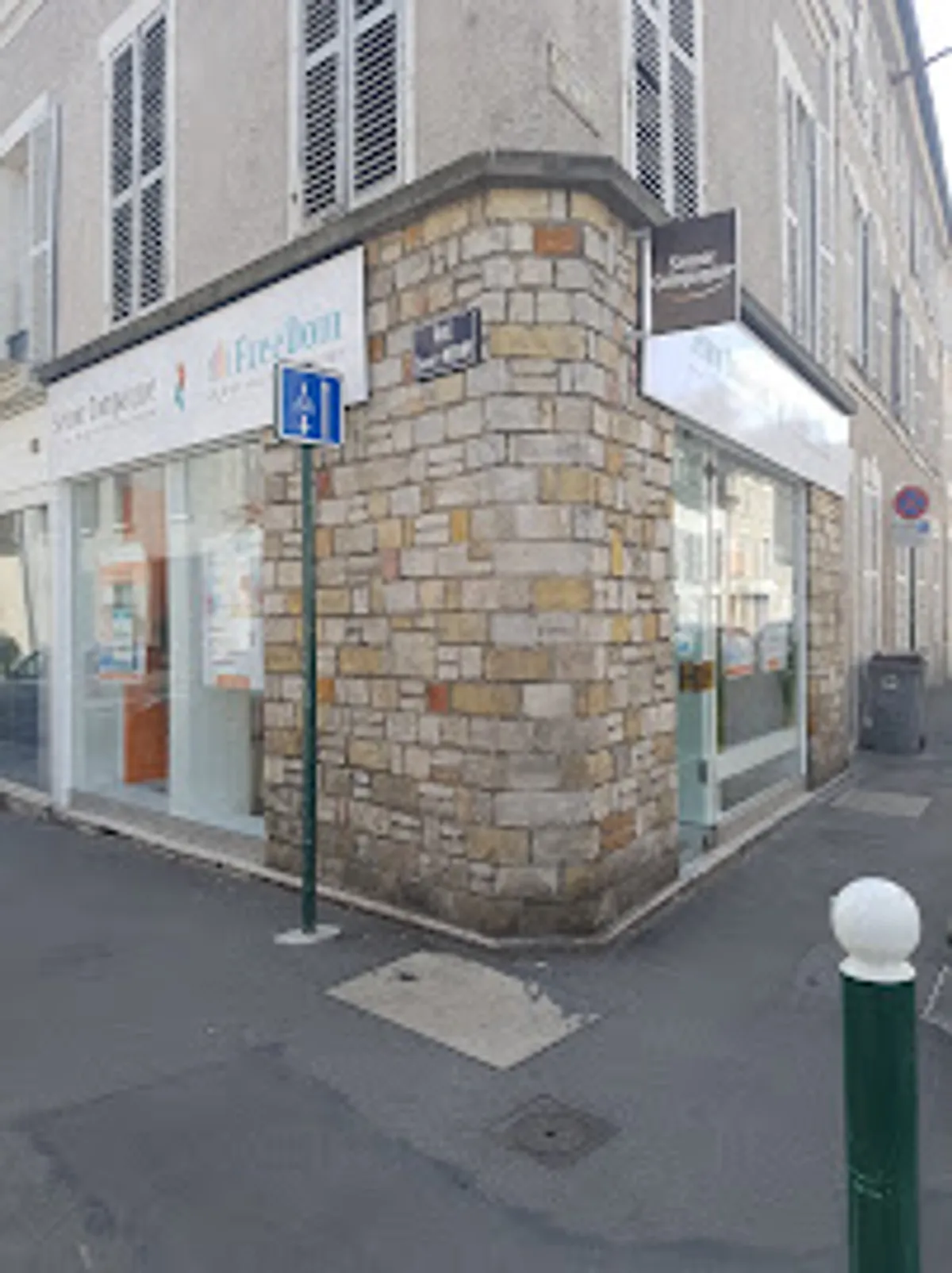 Free Dom Fontainebleau - Services à domicile - Photo 3