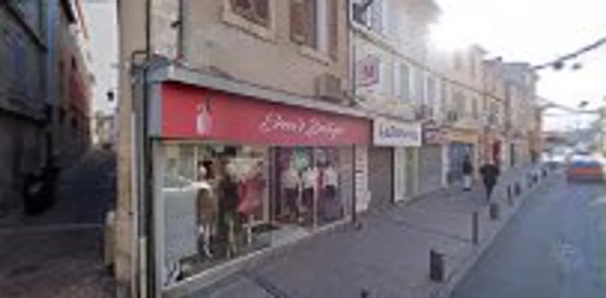 Ménage et repassage à domicile - Shiva Istres - Photo 4