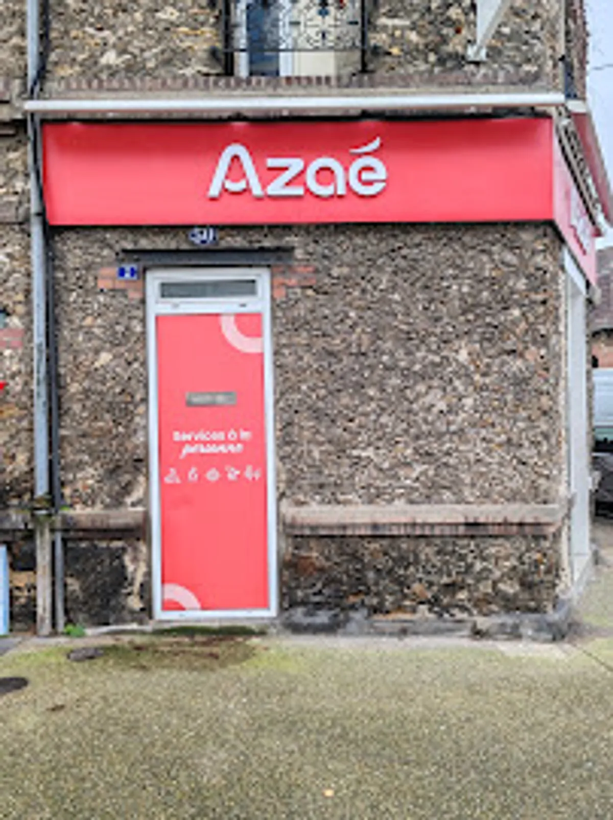 Azaé Poissy - Photo 3