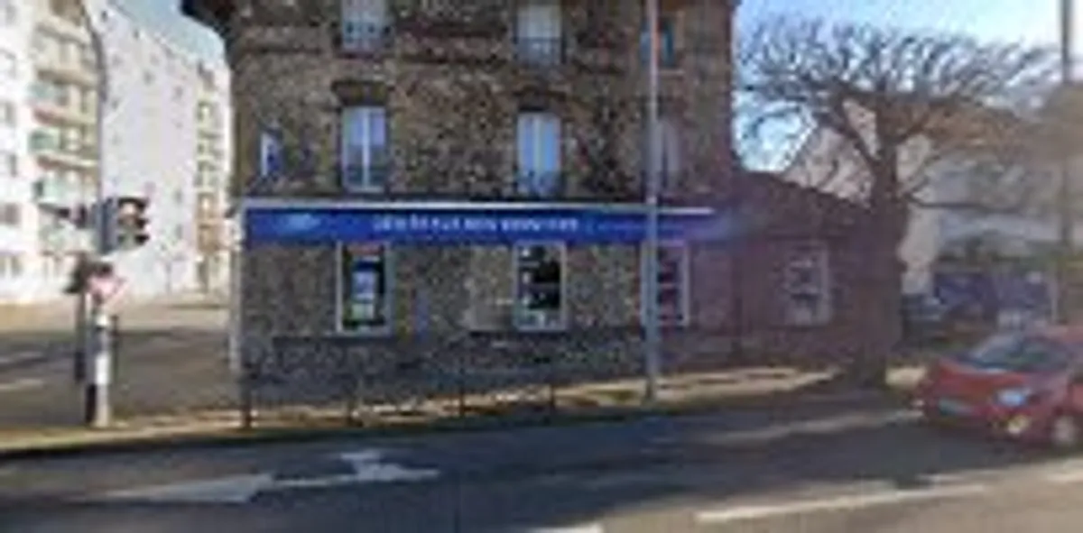 Azaé Poissy - Photo 4