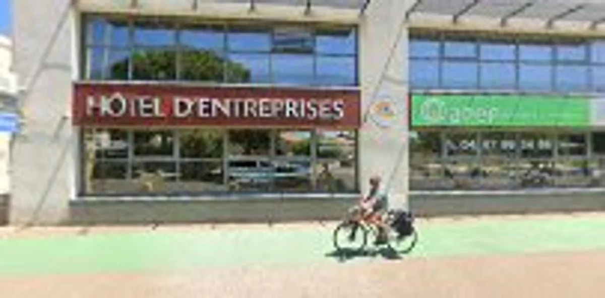 APEF Lunel - Aide à domicile, Ménage, Jardinage et Garde d'enfants - Photo 9