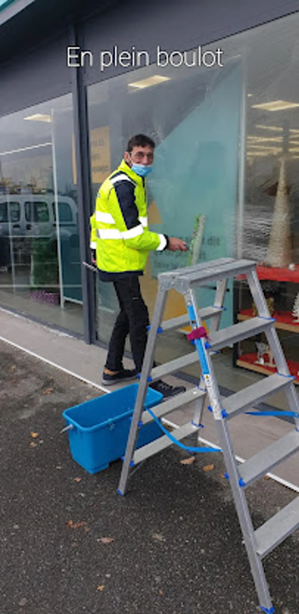 TECNIKCLEAN SERVICES - Photo 2