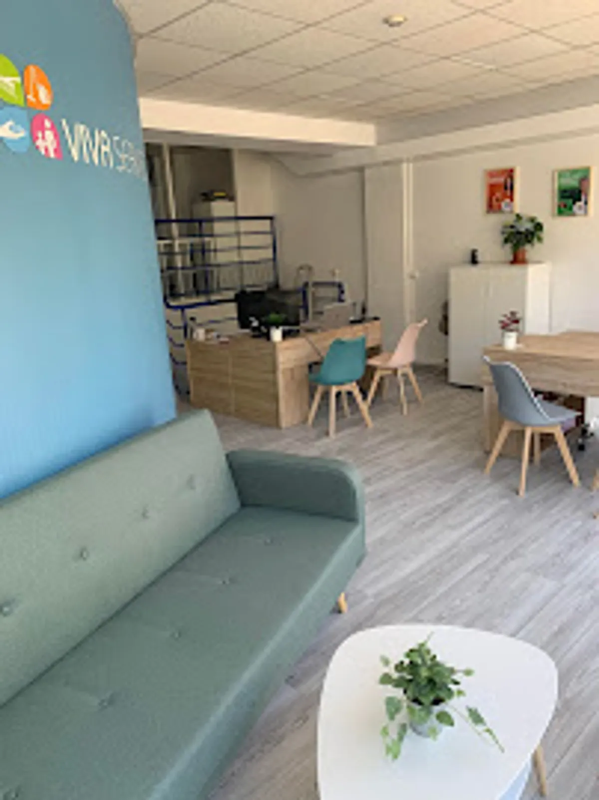 VIVASERVICES Tours Sud I Ménage, Garde d’enfants, Jardinage, Bricolage à domicile