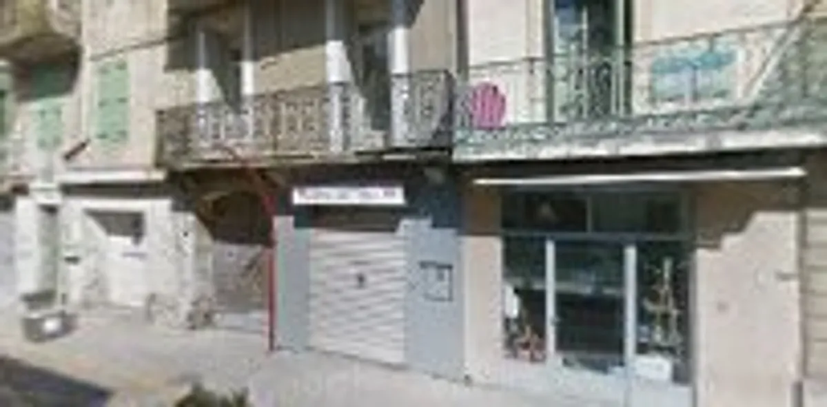 Maison et Services Sommières | Ménage, repassage, jardinage, nettoyage des vitres - Photo 2