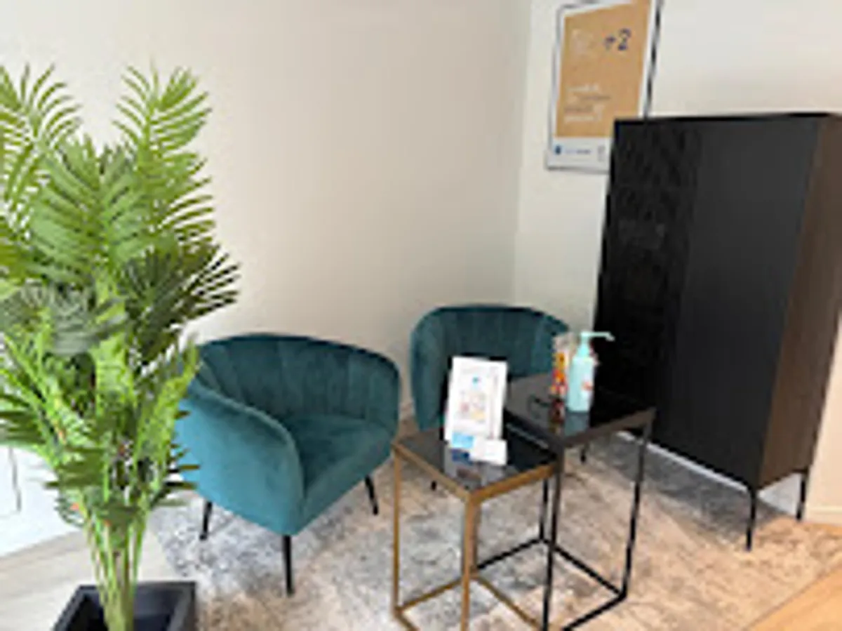 Ménage et repassage à domicile - Centre Services Palaiseau - Photo 4