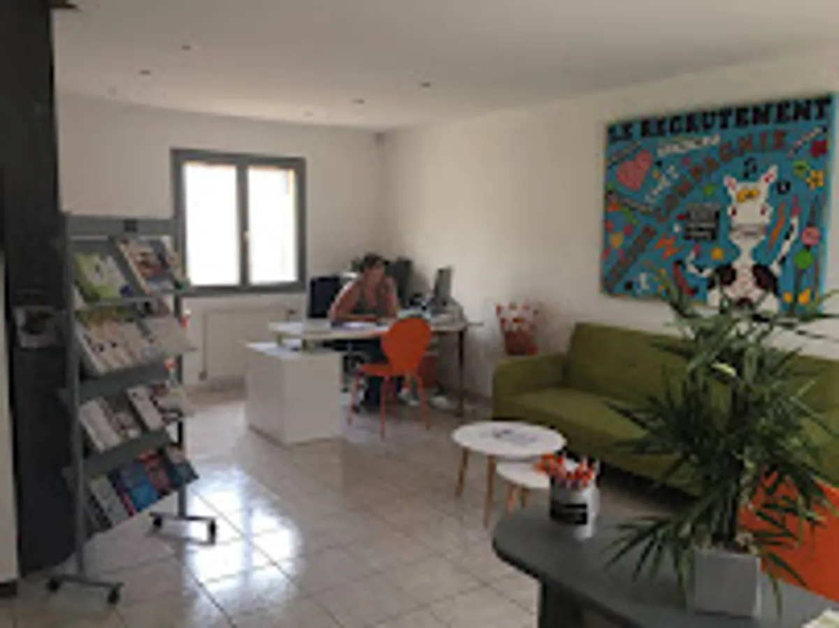 Aide à Domicile - Senior Compagnie Troyes - Photo 2