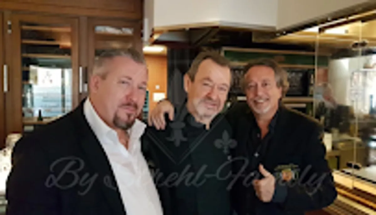 La Strehl-Family - Photo 6