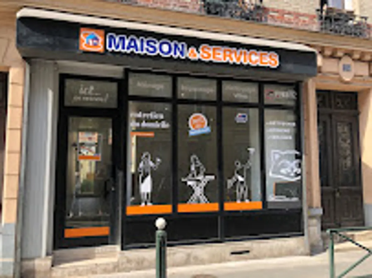 Maison et Services Puteaux | Ménage, repassage, nettoyage des vitres - Photo 2