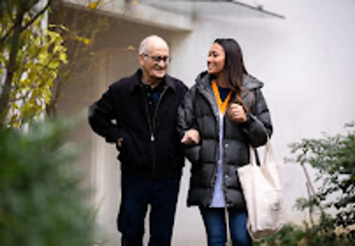 Senior Compagnie - Aide à Domicile - Photo 2