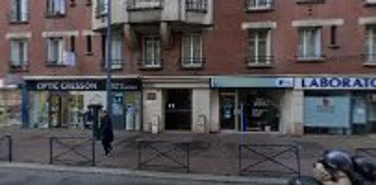 Ménage et repassage à domicile - Centre Services Issy - Photo 3