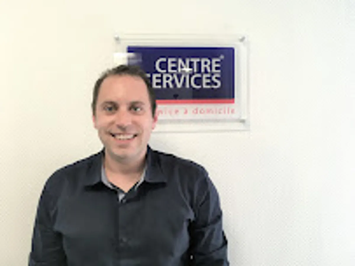 Ménage et repassage à domicile - Centre Services Ollioules - Photo 9