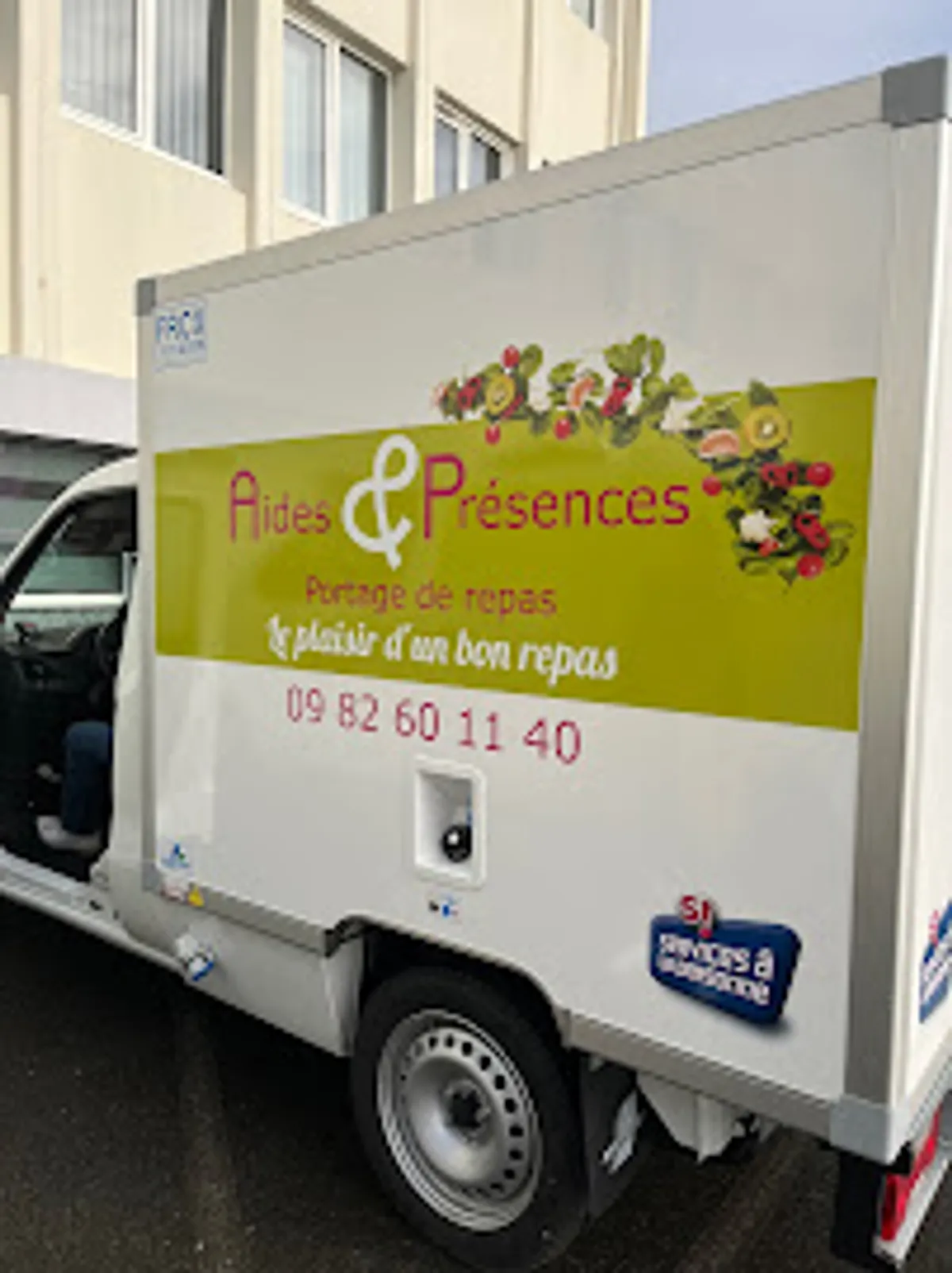AIDES et PRESENCES - Photo 3