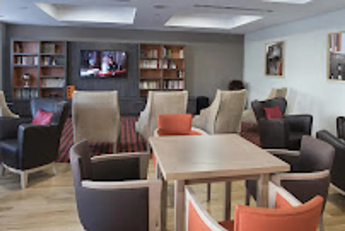 Résidence Services Seniors DOMITYS - La Cité des Princes - Photo 9