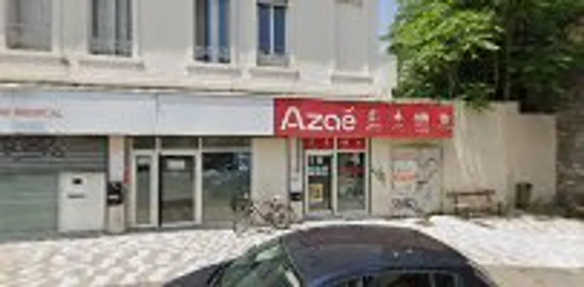 Azaé Arles