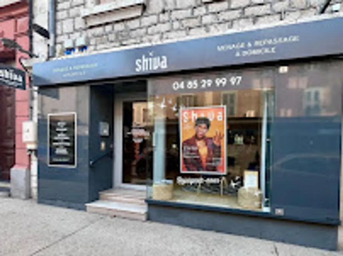 Ménage et repassage à domicile - Shiva Valserhône