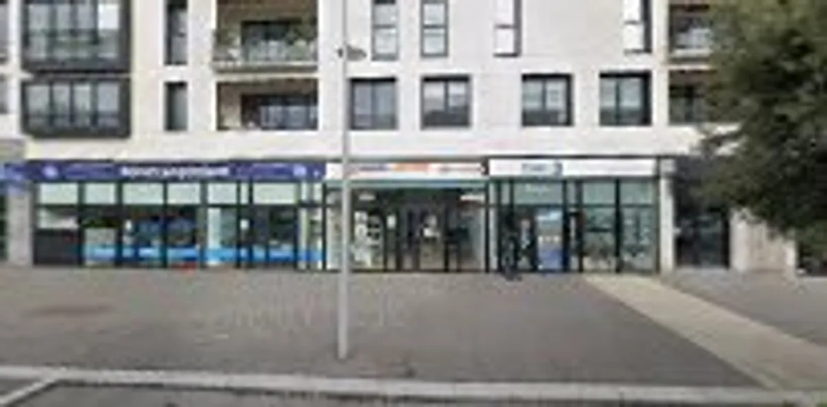 Maison et Services Saint Malo | Ménage, repassage, jardinage, nettoyage des vitres - Photo 5