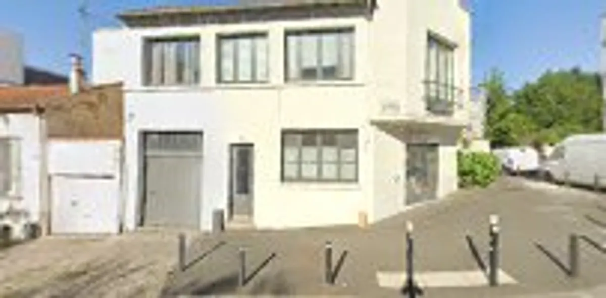 Maison et Services Montreuil | Ménage, repassage, nettoyage des vitres - Photo 3