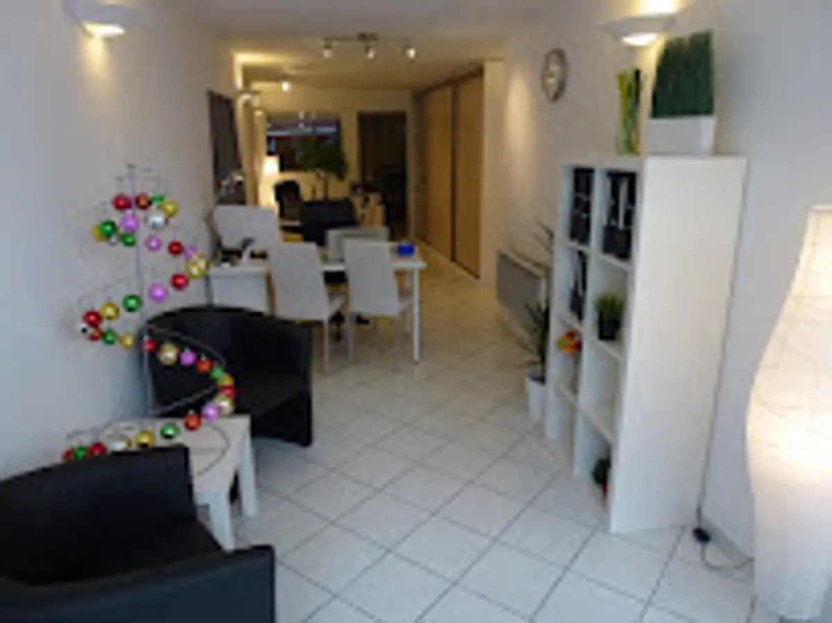 CONFIEZ-NOUS - Photo 2
