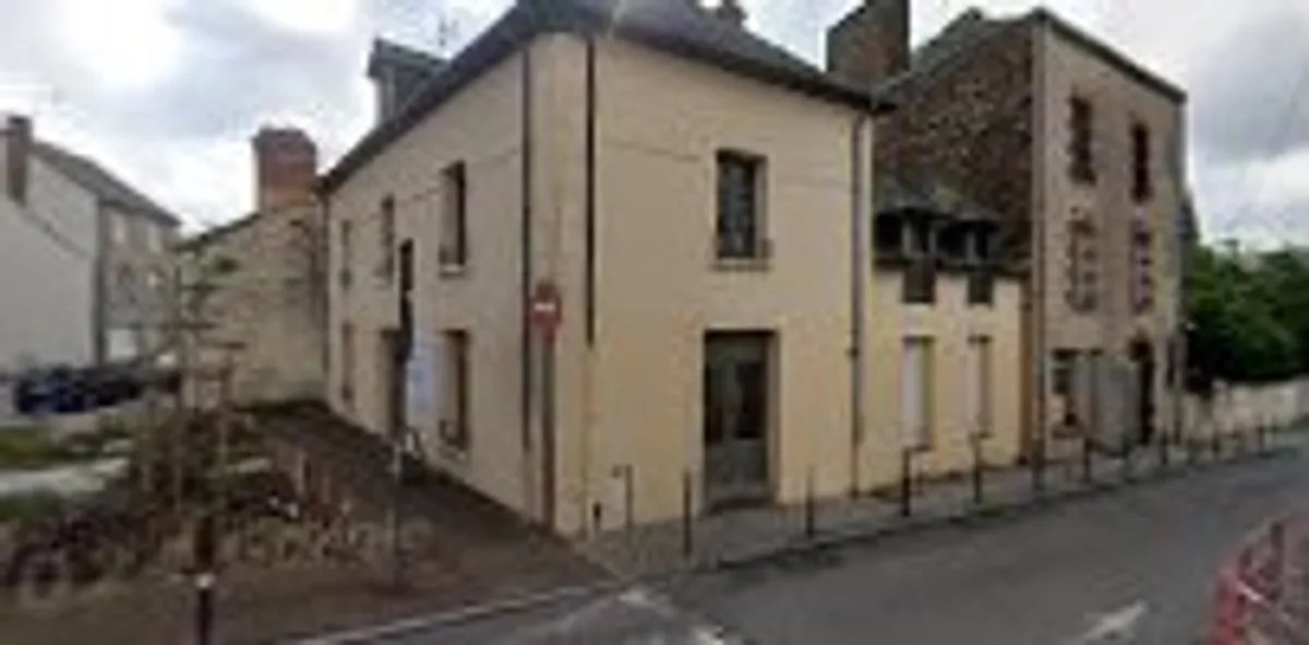 Maison et Services Bain-de-Bretagne | Ménage, repassage, jardinage, nettoyage de vitres - Photo 7
