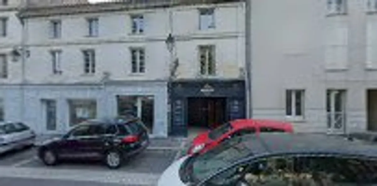 APEF Angoulême - Aide à domicile, Ménage, Jardinage et Garde d'enfants - Photo 6
