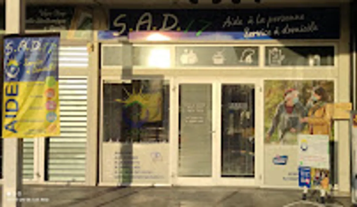 S.A.D.17 - Photo 2